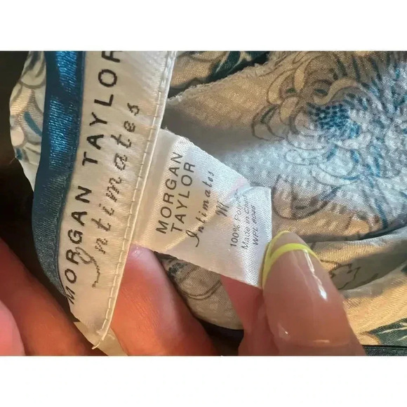 morgan Taylor nightgown blue floral size medium - Picture 6 of 6